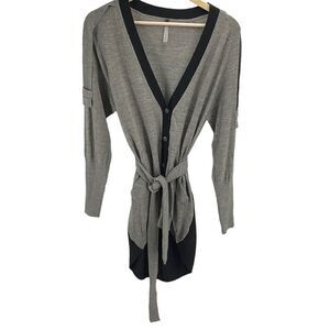 Soyer longline cardigan belt sweater small EUC button front wool